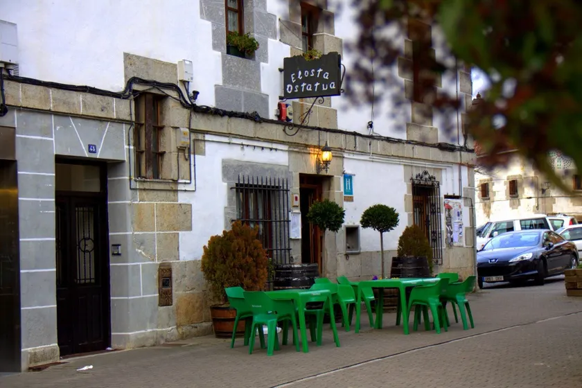 Hostal Rural Elosta - Image 1