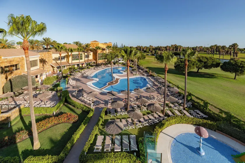 Elba Costa Ballena Beach & Thalasso Resort - Image 1