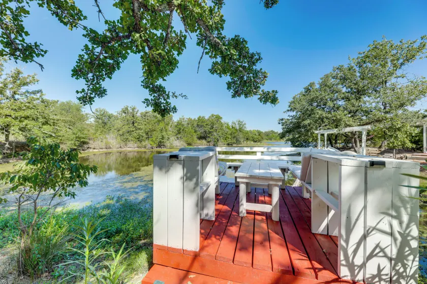 Lake Days & Fireside Nights: Somerville Retreat! - Image 1