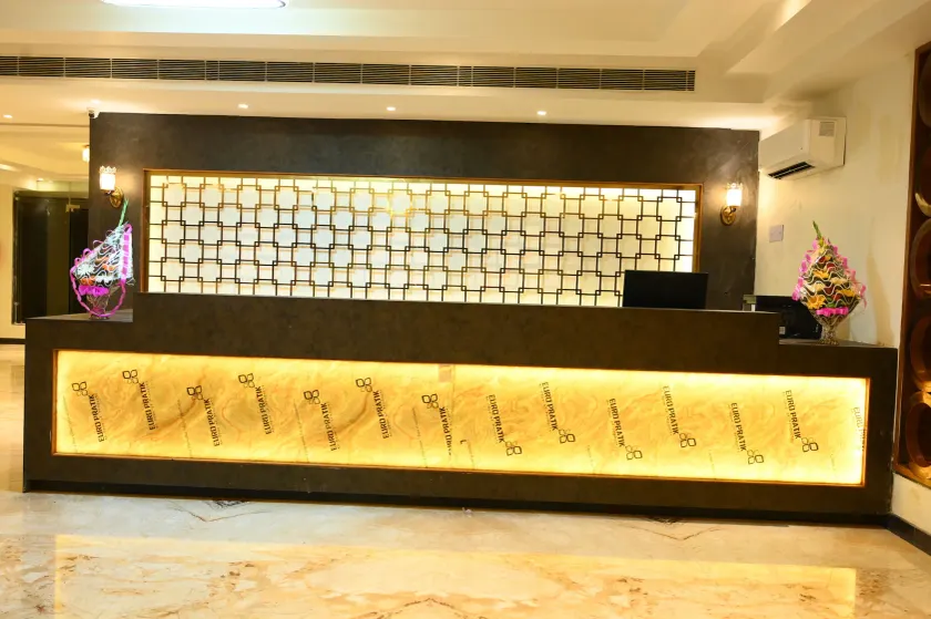 Neel Clarks Inn Express Agra - Lobby