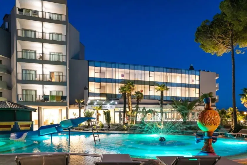 Hotel Mediterranee Family & Spa Hotel - Image 1