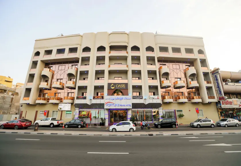 Fortune Pearl Hotel - Image 1