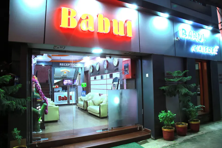 Babul Hotel - Image 1
