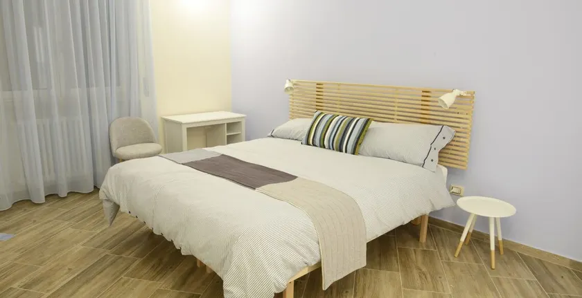 Fronte Del Porto Guesthouse - Image 1