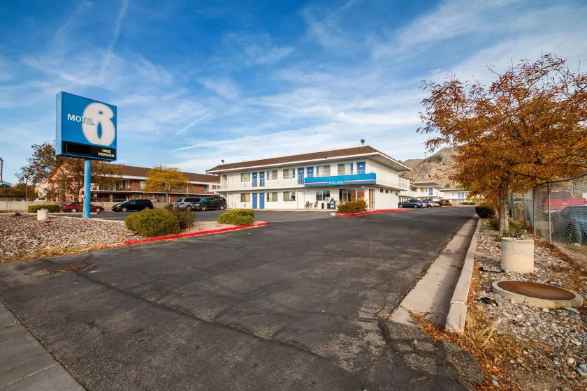Motel 6 Wendover - Image 1