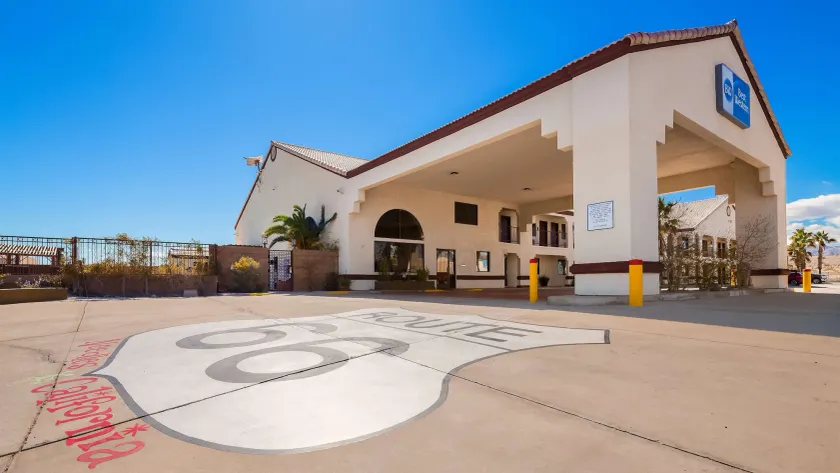 Best Western Colorado River Inn - Image 1