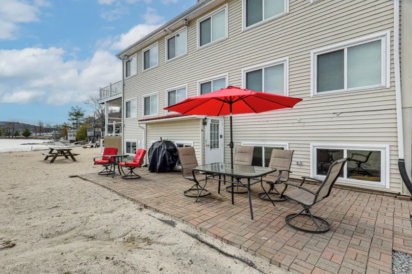 Beachfront Bliss on Newfound Lake! Bristol Condo - Image 1