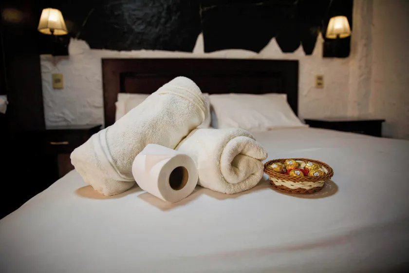 KW HOTEL - Image 1