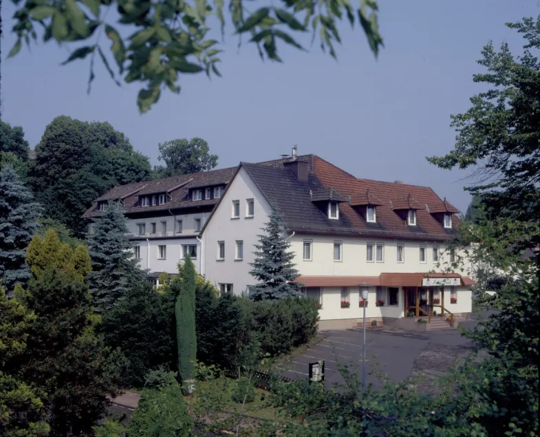Hotel Link & Restaurant - Image 1
