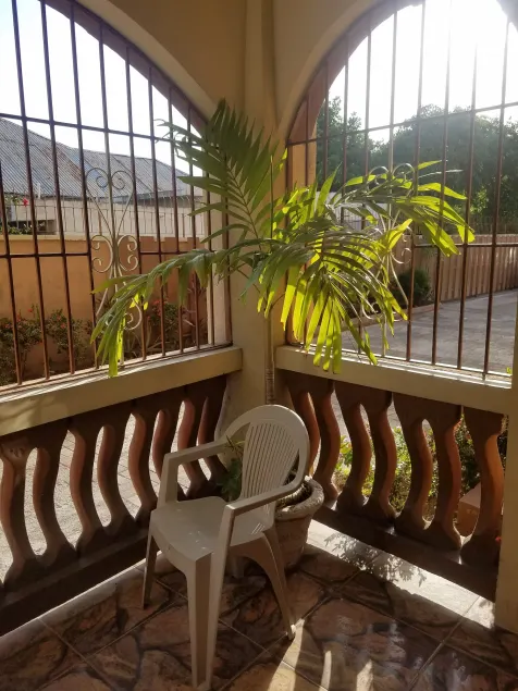 Sandringham Av - Image 1