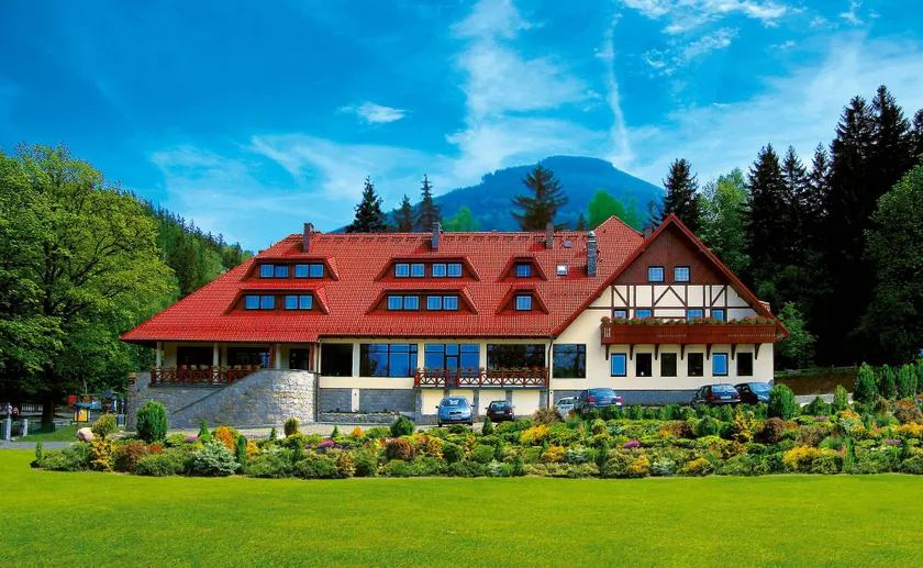 Hotel Relaks Wellness & SPA - Image 1