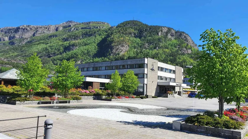 Bremanger Fjord Hotell - Image 1
