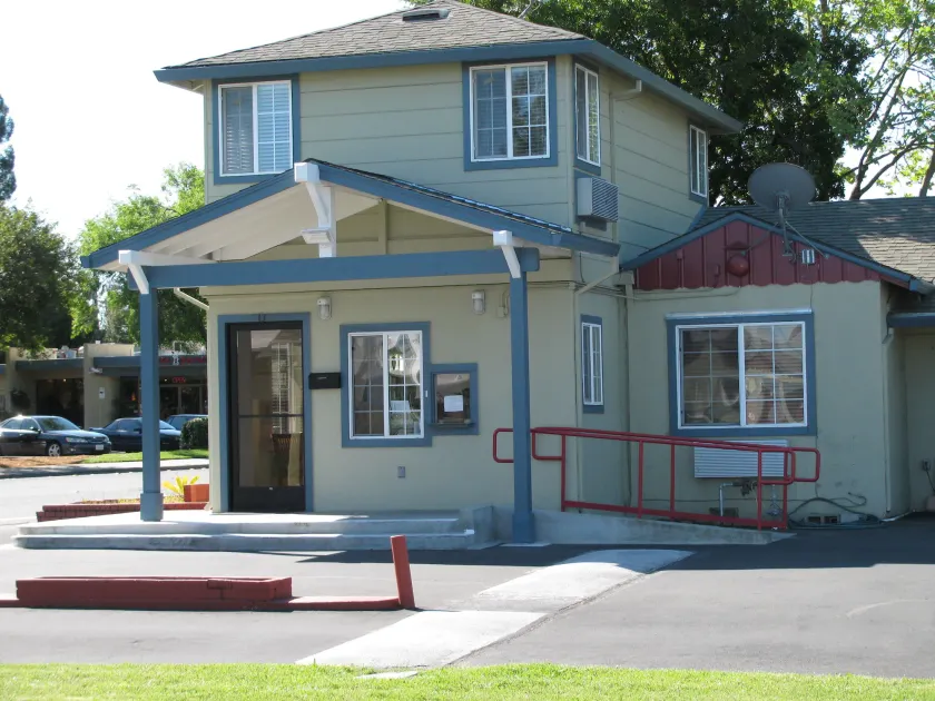 North Bay Inn Santa Rosa - Image 1