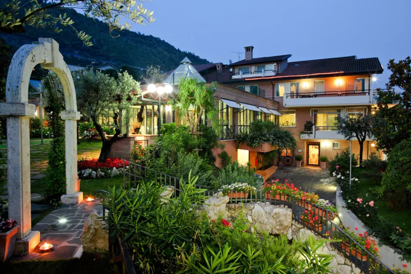 Hotel Des Reves - Al Poggio di Casalucense - Image 1
