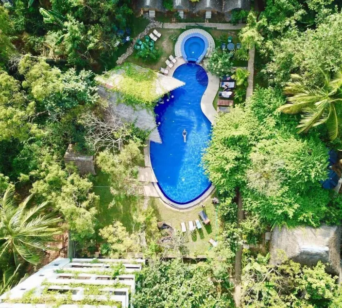 Sundaras Resort & Spa - Image 1