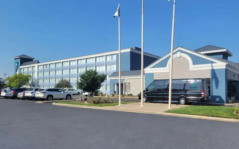Quality Inn Joliet - Image 1