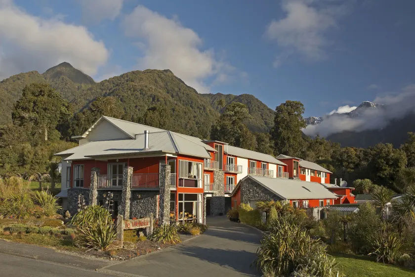 Scenic Hotel Te Weheka - Image 1