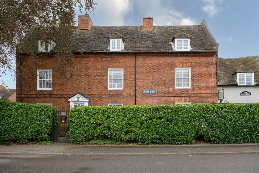 Springfield House - Birmingham Airport & NEC - Image 1