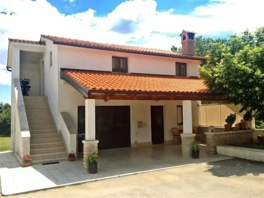 Apartment 1874 - Image 1