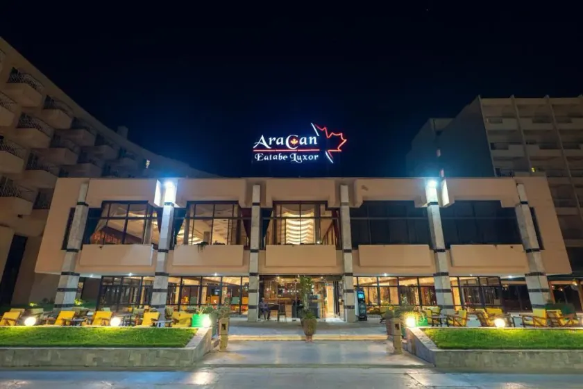 Aracan Eatabe Luxor Hotel - Image 1