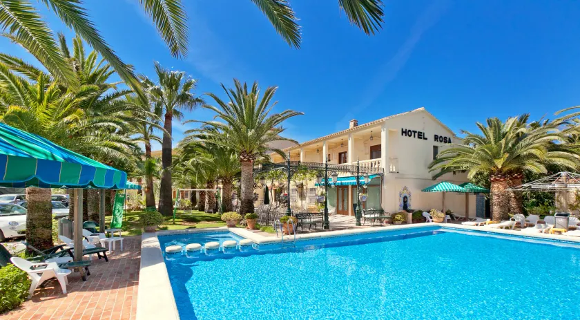Hotel Rosa - Image 1