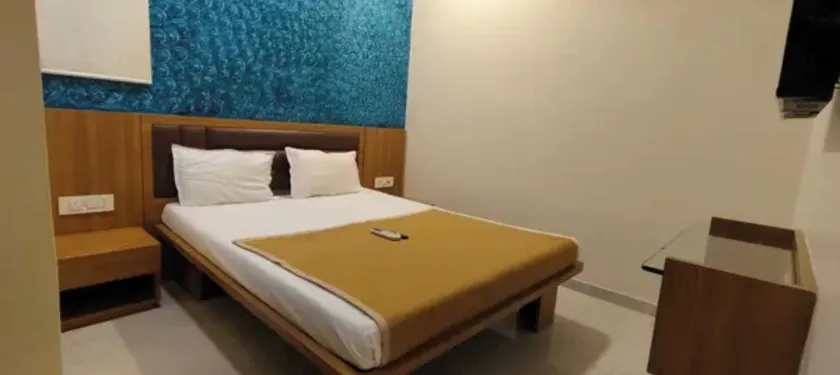 Fabhotel Riverstone Resort - Image 1