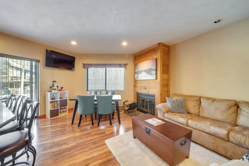 Idyllic Somerset Condo: Ski, Hike & Relax! - Image 1