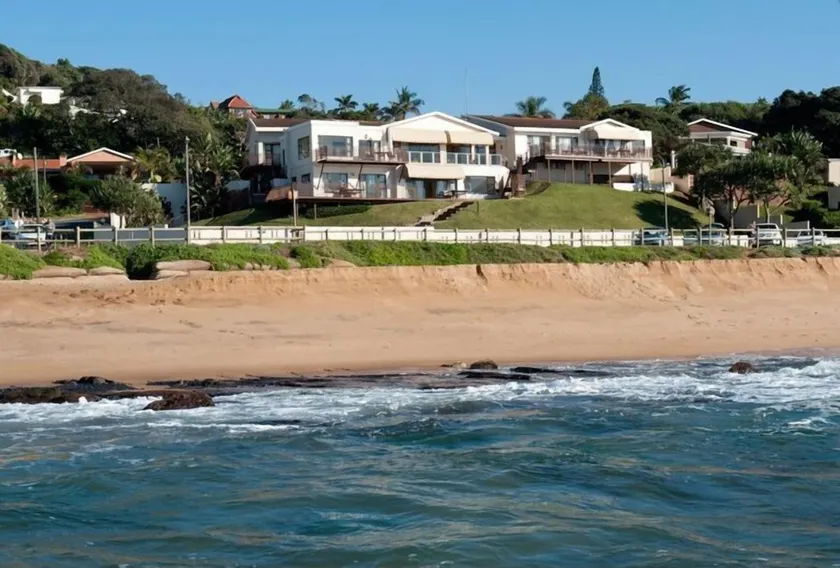 Fairlight Beach House - Image 1