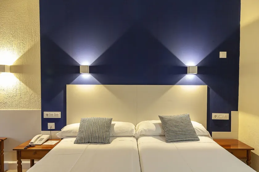 Hotel Caribe - Image 1