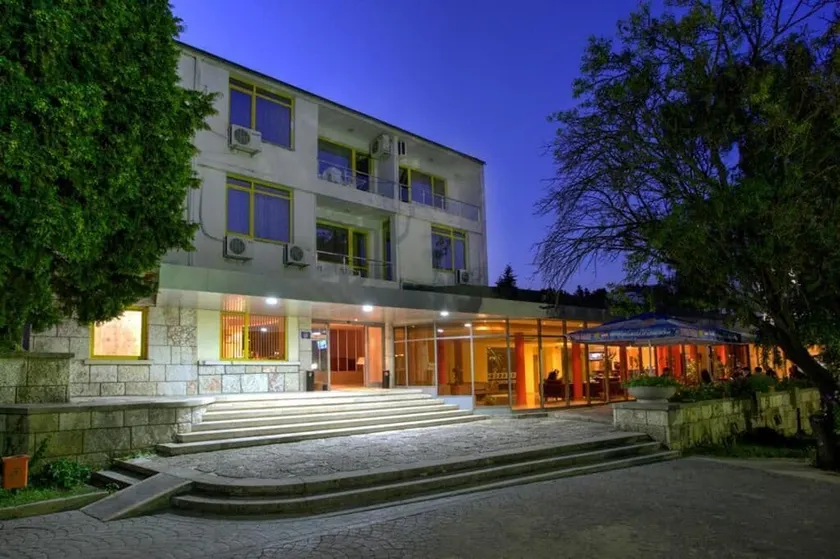 Strandzha Hotel - Image 1