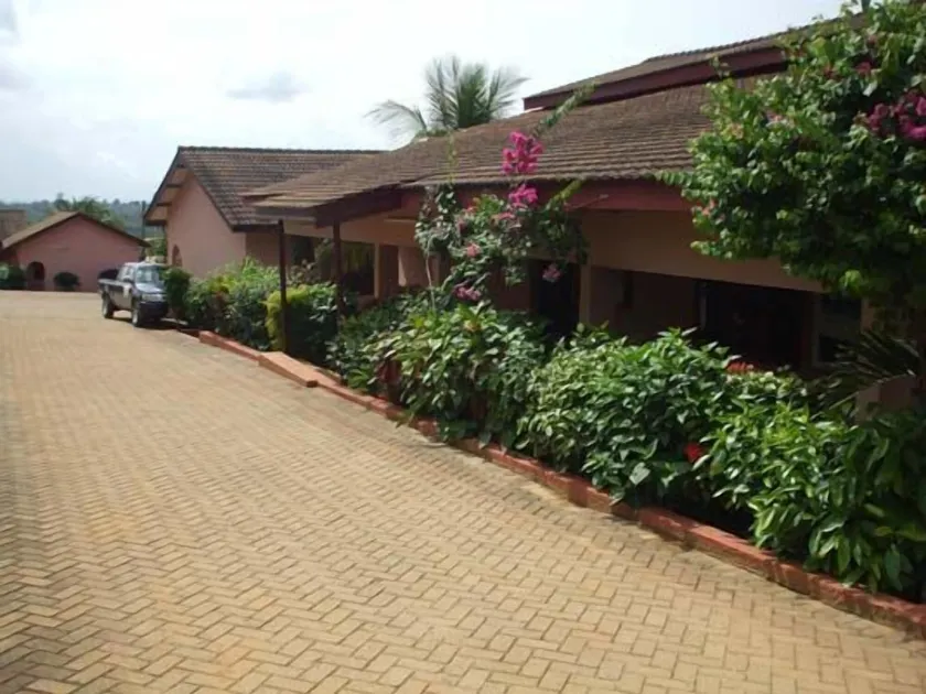 Coconut Grove Miners Lodge - Image 1