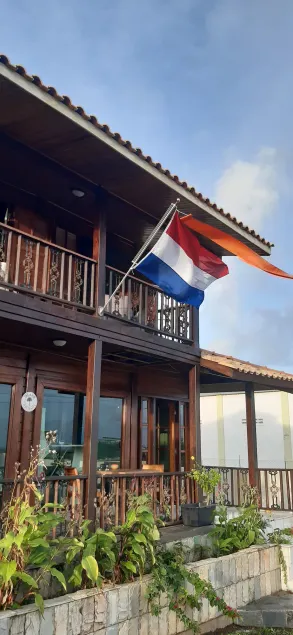 Island House Curacao - Image 1