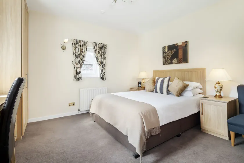 Hawksmoor Guest House - Image 1