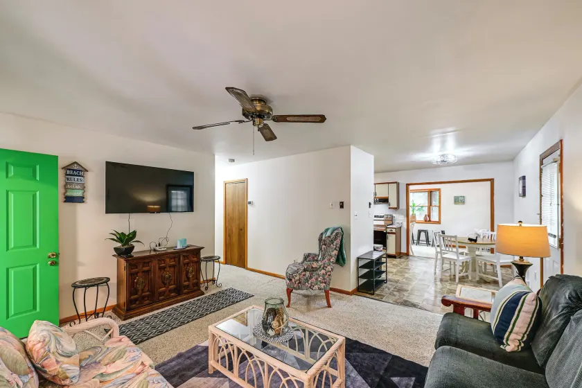 Lewes Family Escape w/ Angola by the Bay Amenities - Image 1