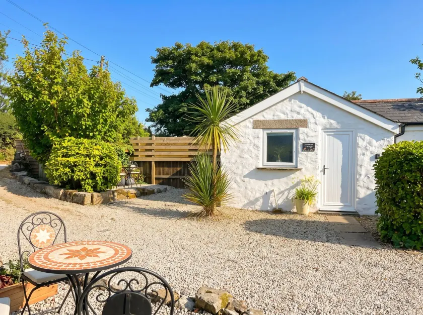 Primrose Cottage - Image 1