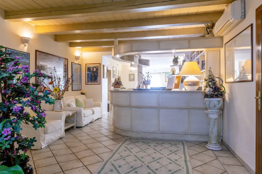 Hotel Cavour - Image 1