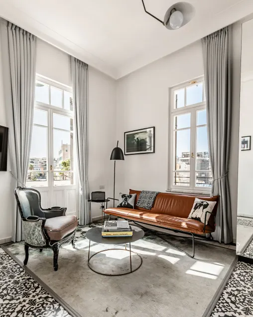 Renoma - Image 1