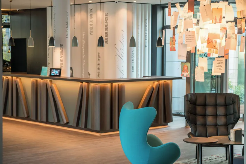 Motel One Dresden-Palaisplatz - Reception