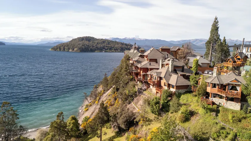 Charming Luxury Lodge & Private spa - Image 1