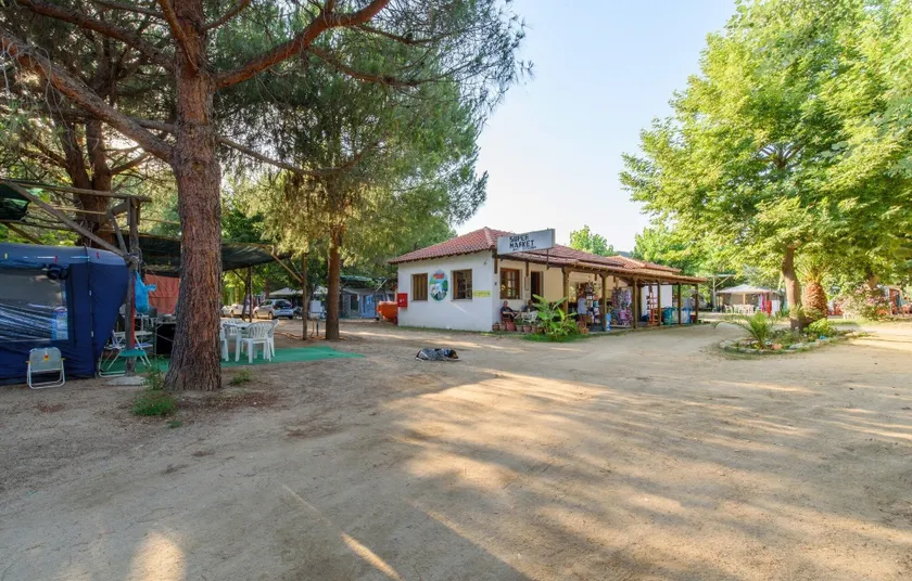 Camping  Pitsoni - Image 1