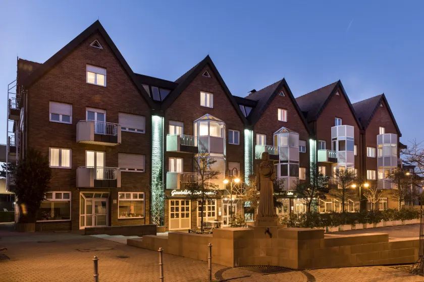 Hotel Harheimer Hof - Image 1