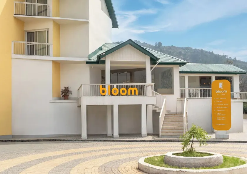 Bloom Boutique l Dal Lake - Image 1
