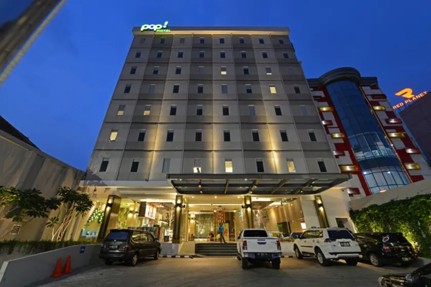 POP! Hotel Pasar Baru Jakarta - Image 1