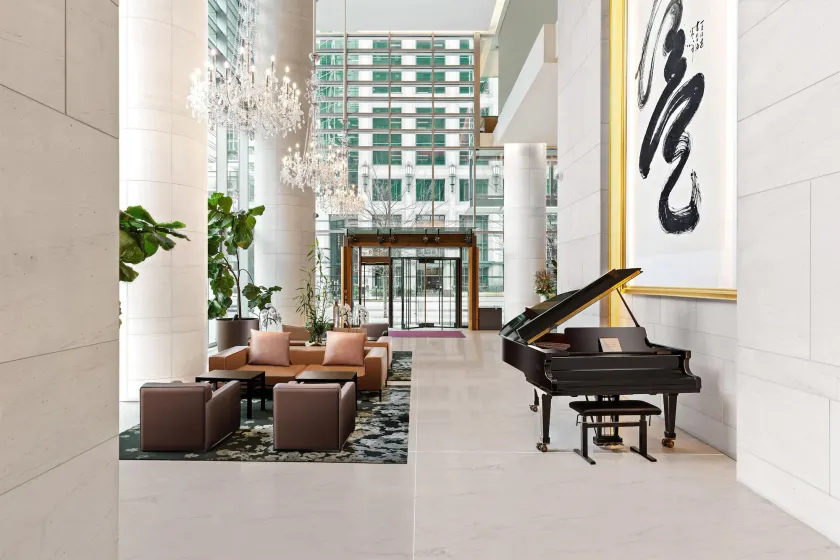 Hyatt Vancouver Downtown Alberni - Image 1