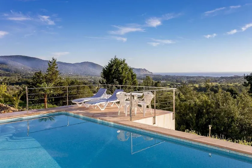 Villa Vista - Image 1