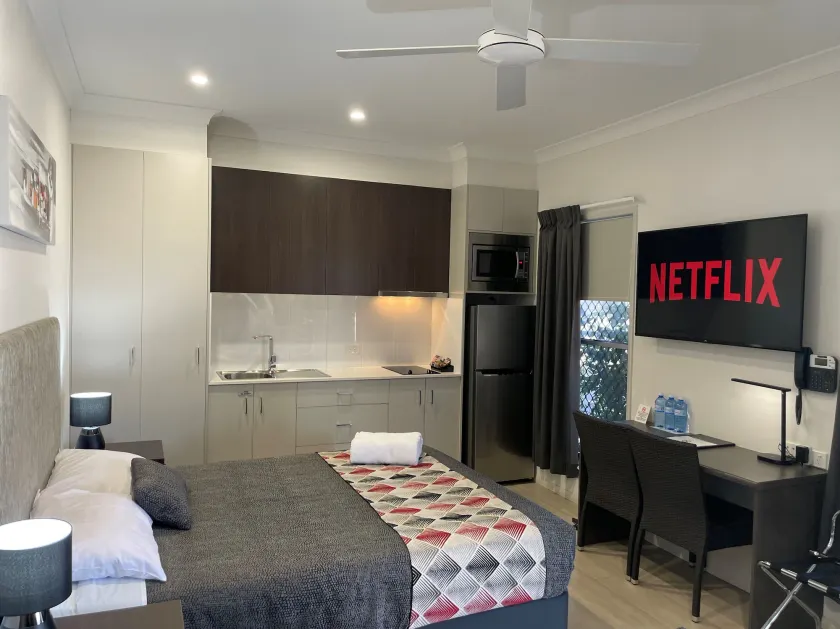 Northpoint Motel Apartments - Image 1