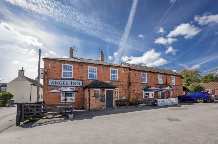 The Angel Inn Pub-Dine & Stay Misson - Image 1
