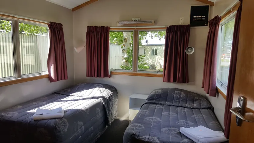 High Country Lodge, Motels & Backpackers - Image 1
