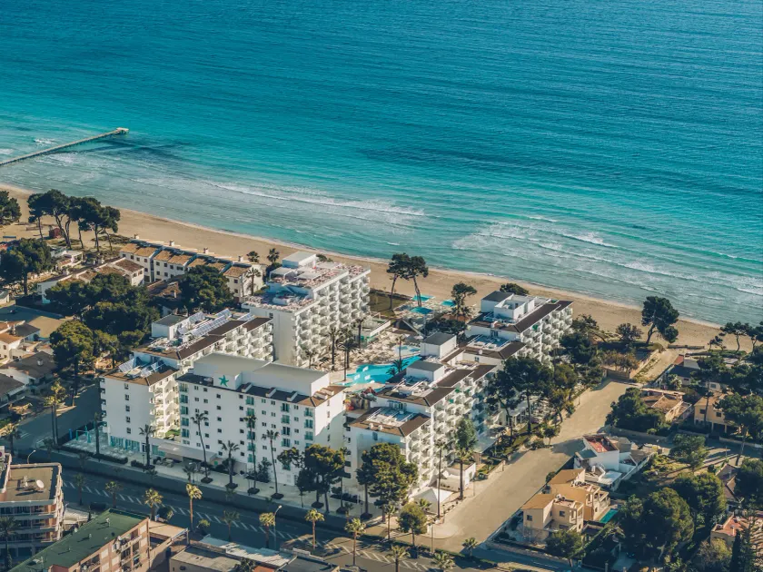 Iberostar Waves Alcudia Park - Image 1