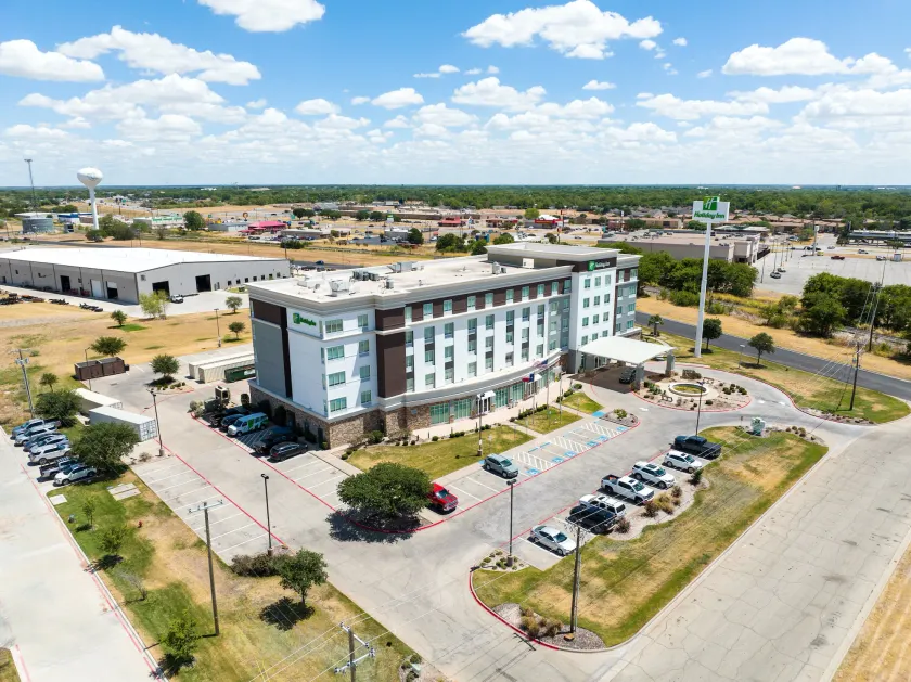 Holiday Inn Hotel & Suites Waco Northwest by IHG - Image 1